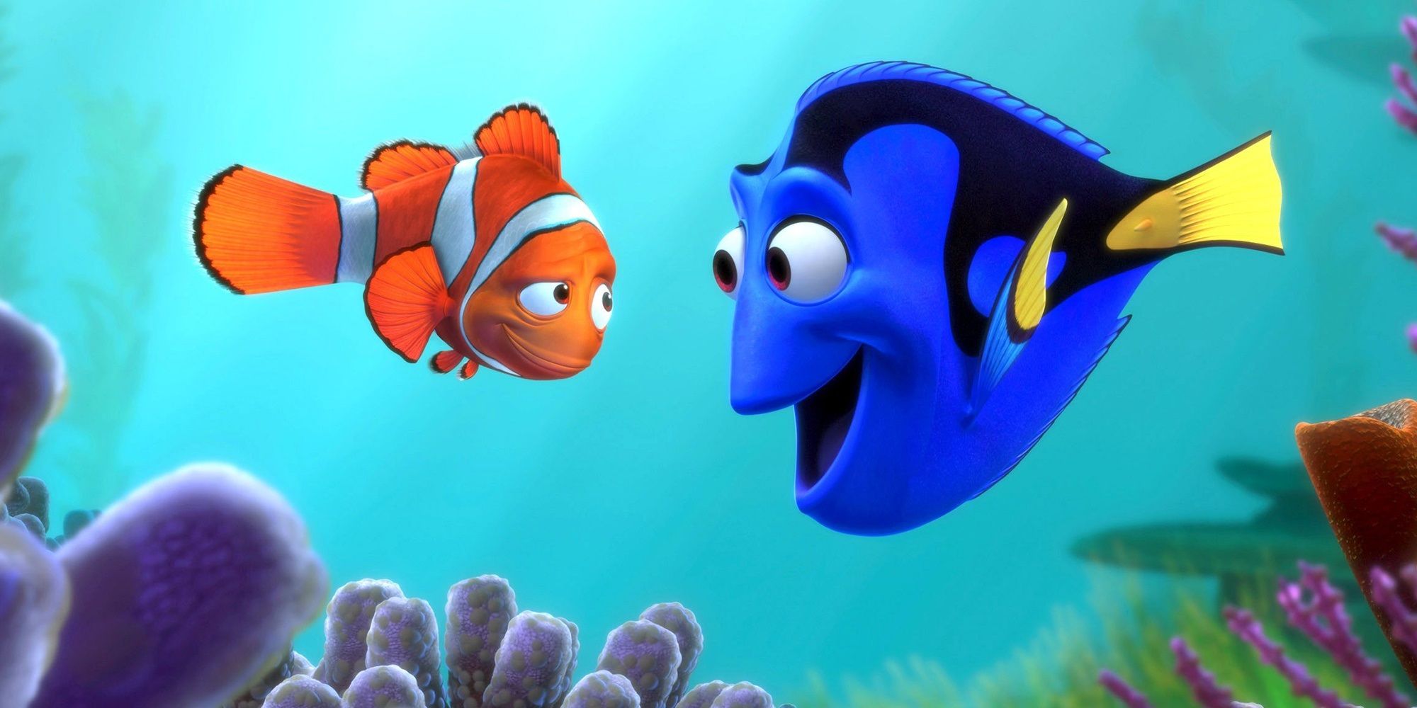 Finding Nemo - Marlin and Dory looking at each other