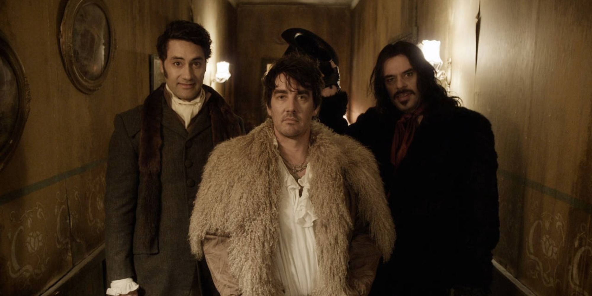 Taika Waititi, Jemaine Clement and Jonathan Brugh in What We Do in the Shadows