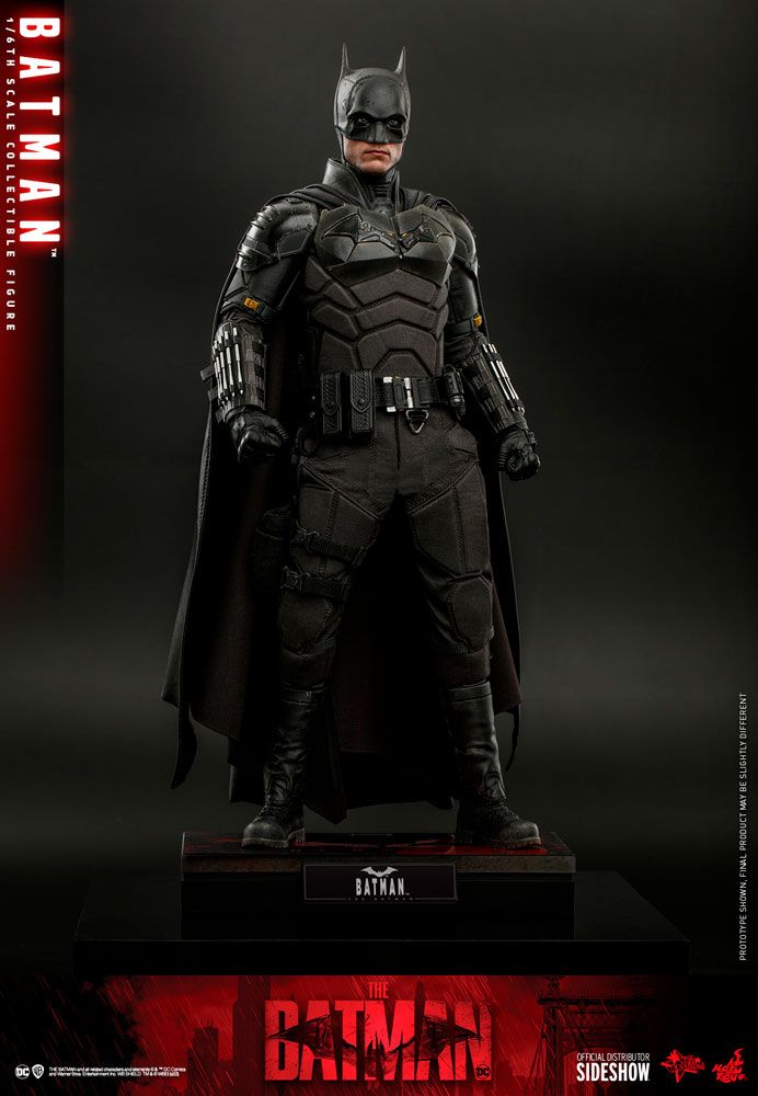 The Batman Hot Toys Releases A Robert Pattinson Batman And Bat Signal 