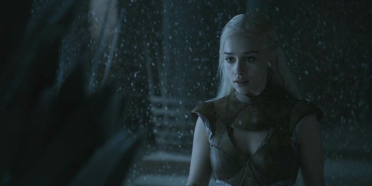 Dany in the house of the undying in game of thrones