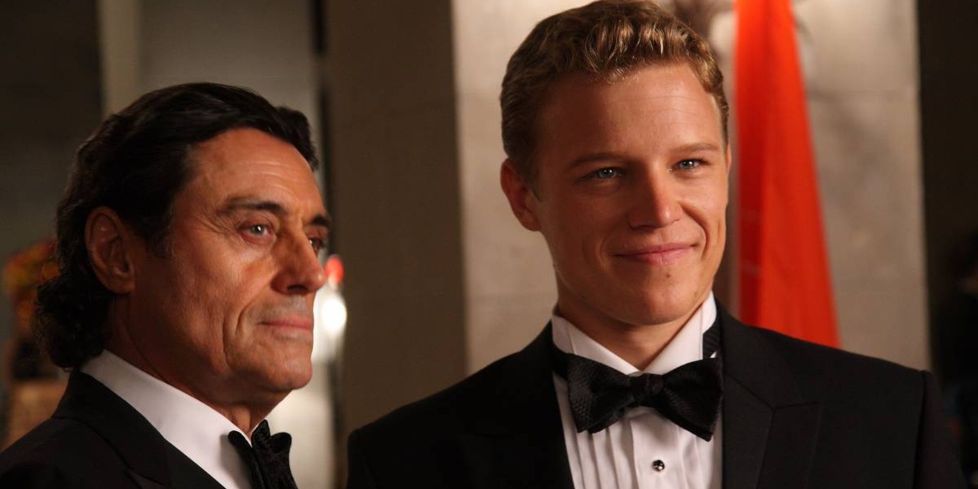 David Shepherd (Christopher Egan) and King Silas (Ian McShane)