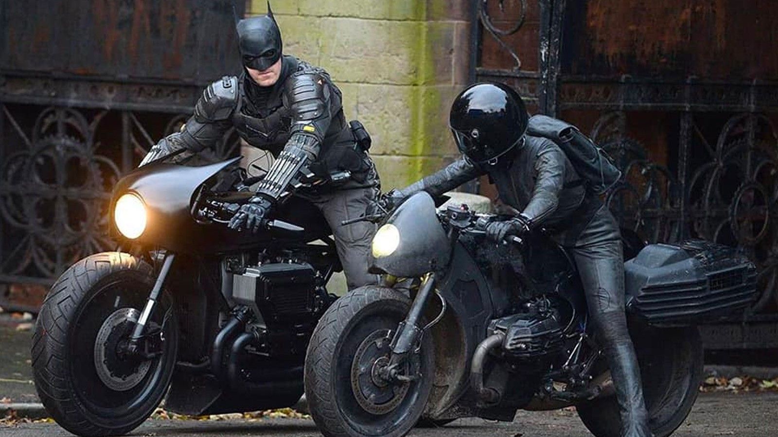 the-batman-catwoman-motorcycle-2