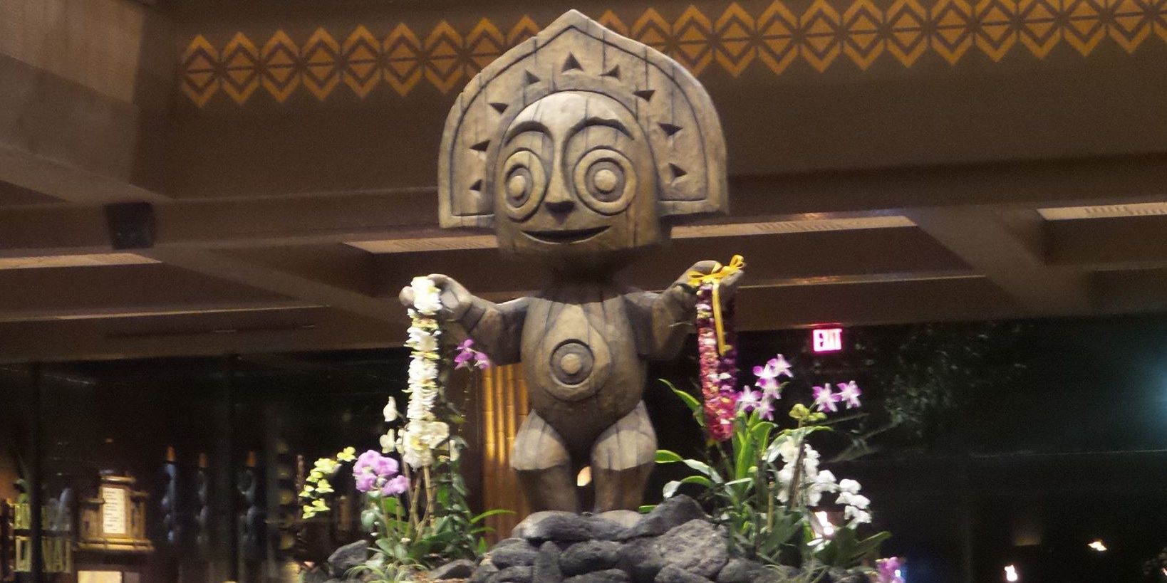 Maui the Tikiman in Disney's Polynesian Resort