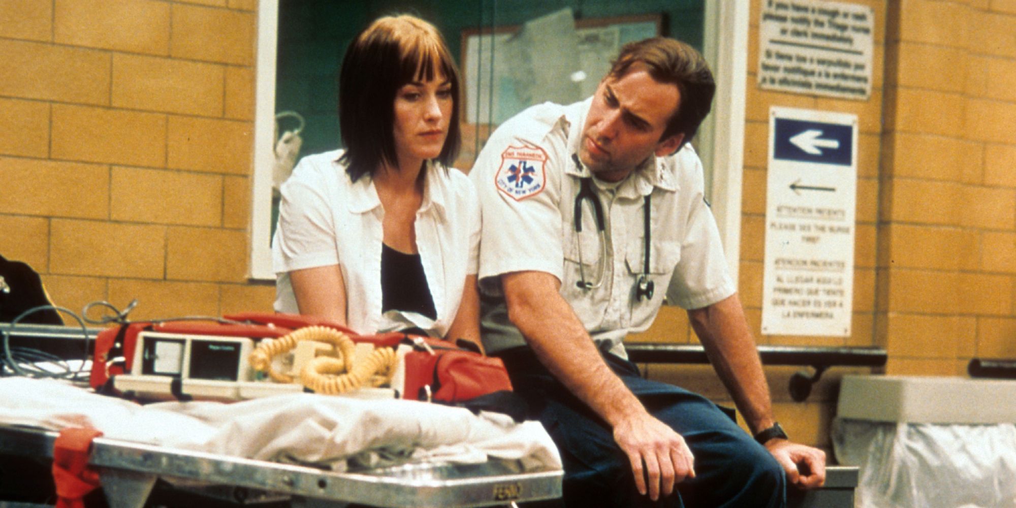 Patricia Arquette as Mary and Nicolas Cage as Frank in Bringing Out the Dead