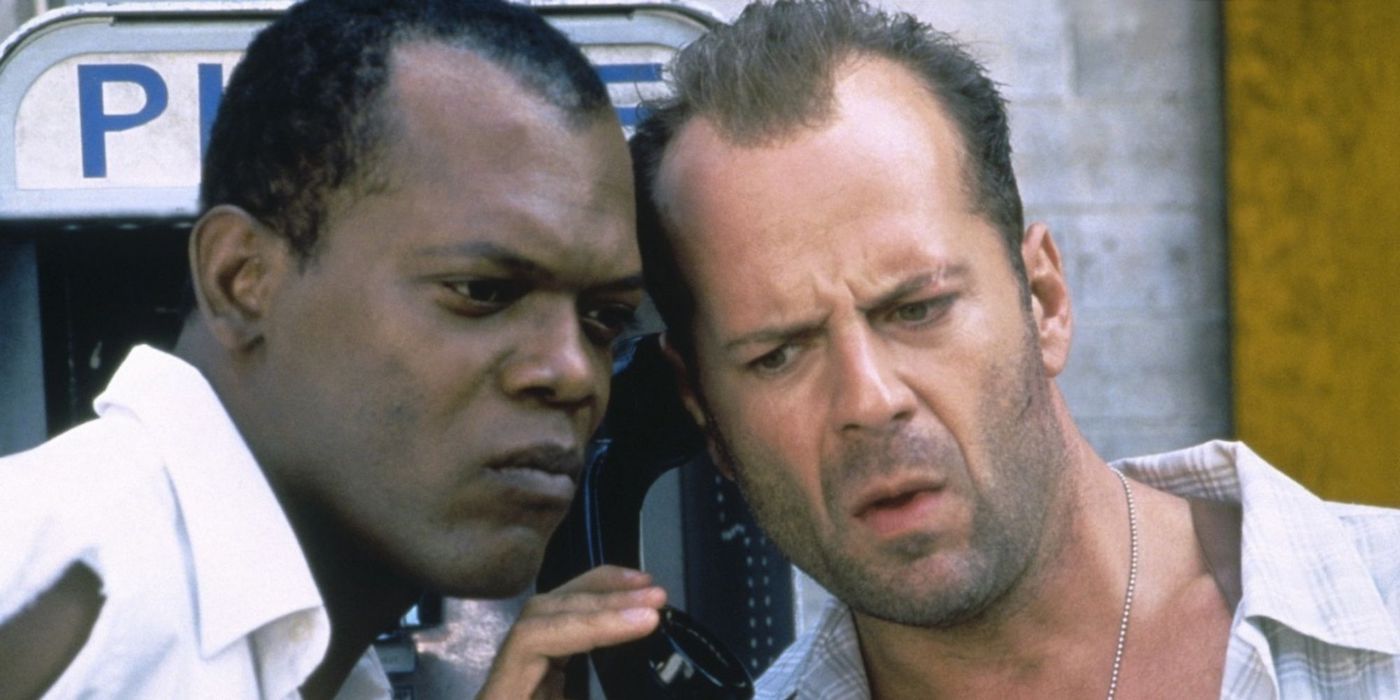 Bruce Willis and Samuel L. Jackson on a payphone in Die Hard with a Vengeance