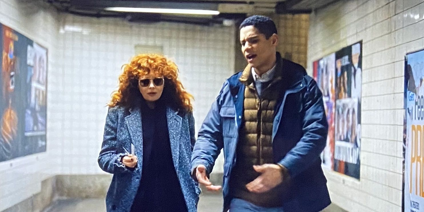Natasha Lyonne and Charlie Barnett walking through subway in 'Russian Doll'