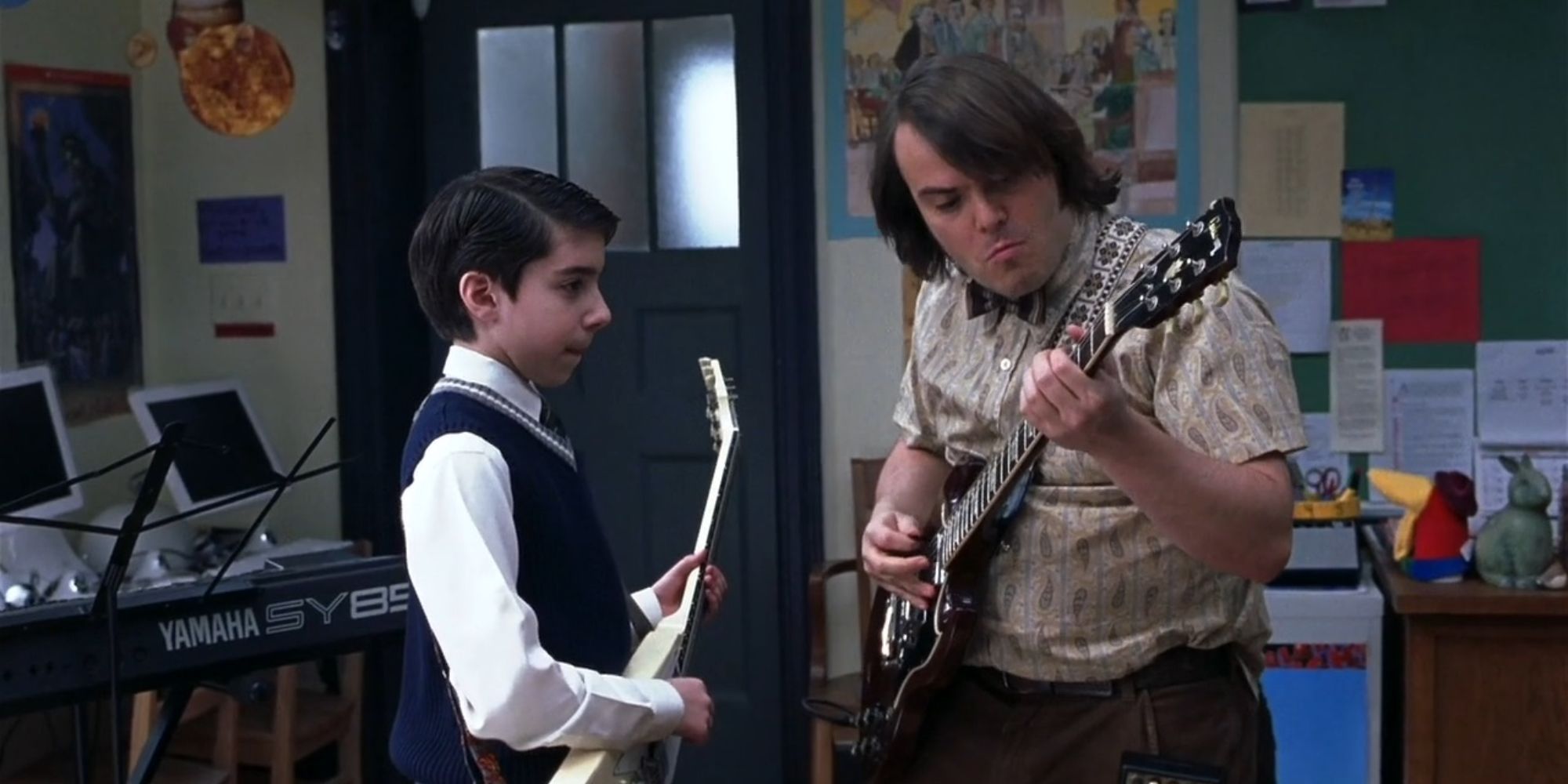 Jack Black teaches Zack in 'School Of Rock'