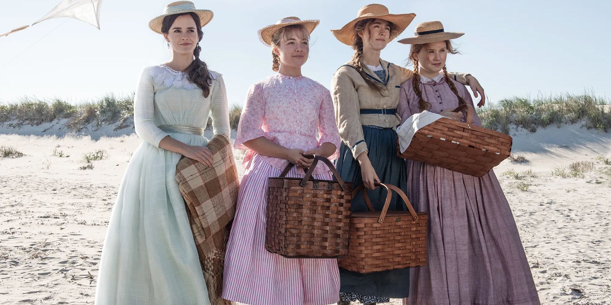 Emma Watson, Florence Pugh, Saoirse Ronan and Eliza Scanlen in the beach in Little Women