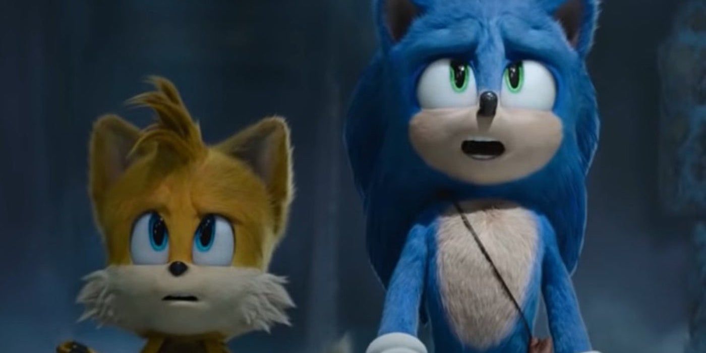 Tails e Sonic olham para cima com expressões confusas em Sonic The Hedgehog 2.