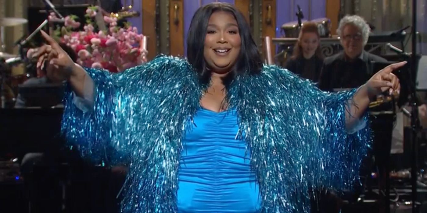 Lizzo Wows in Blue Shapewear During 'Today' Performance: Photo