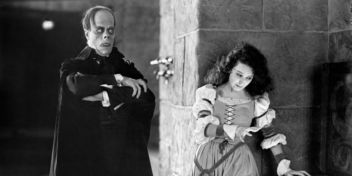 Lon Chaney and Mary Philbin in The Phantom of the Opera (1925)