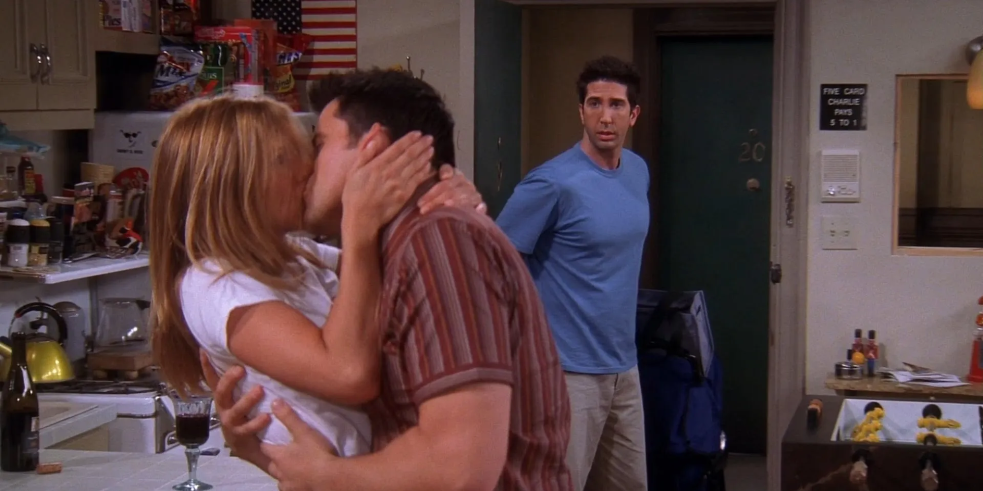 ross sees joey and Rachel kissing