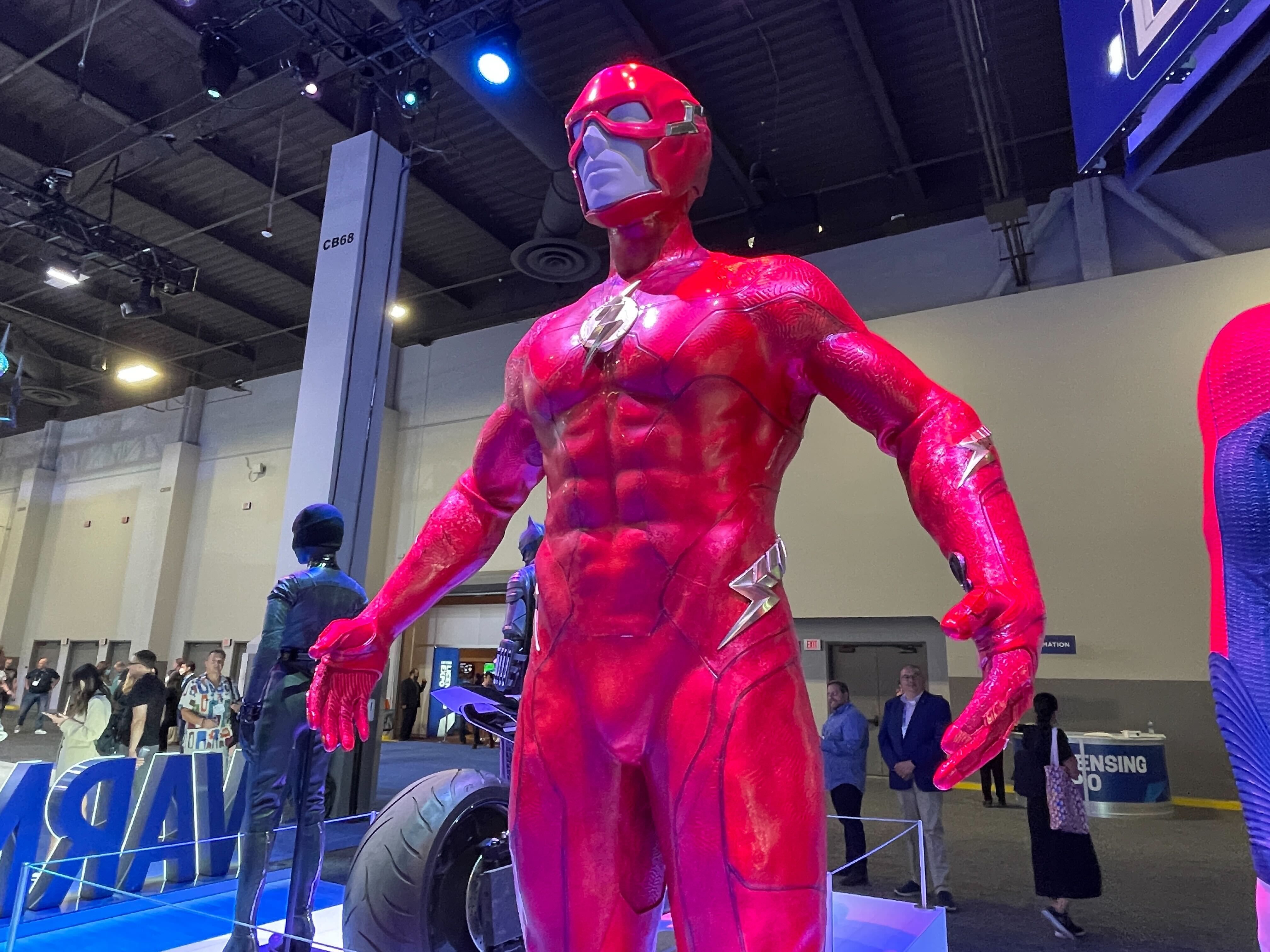 The Flash Movie's New Costume Exclusive Photos from Licensing Expo