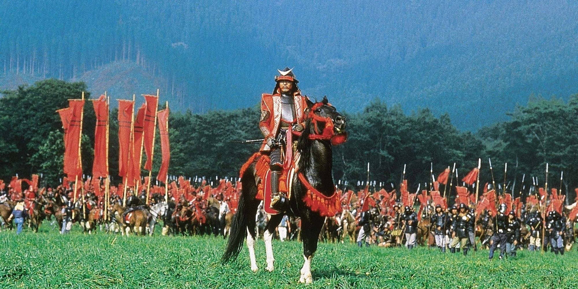 An army positioned in a field in Ran