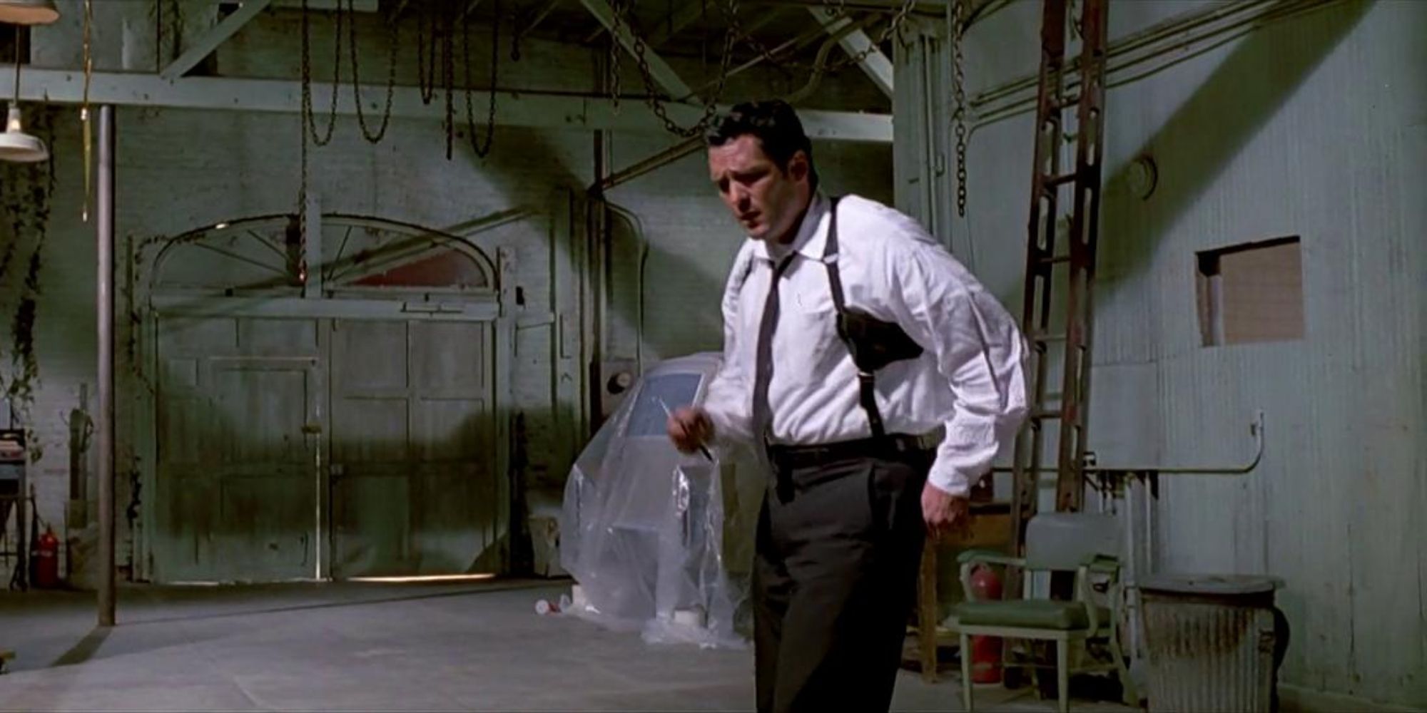 Reservoir Dogs - ear scene