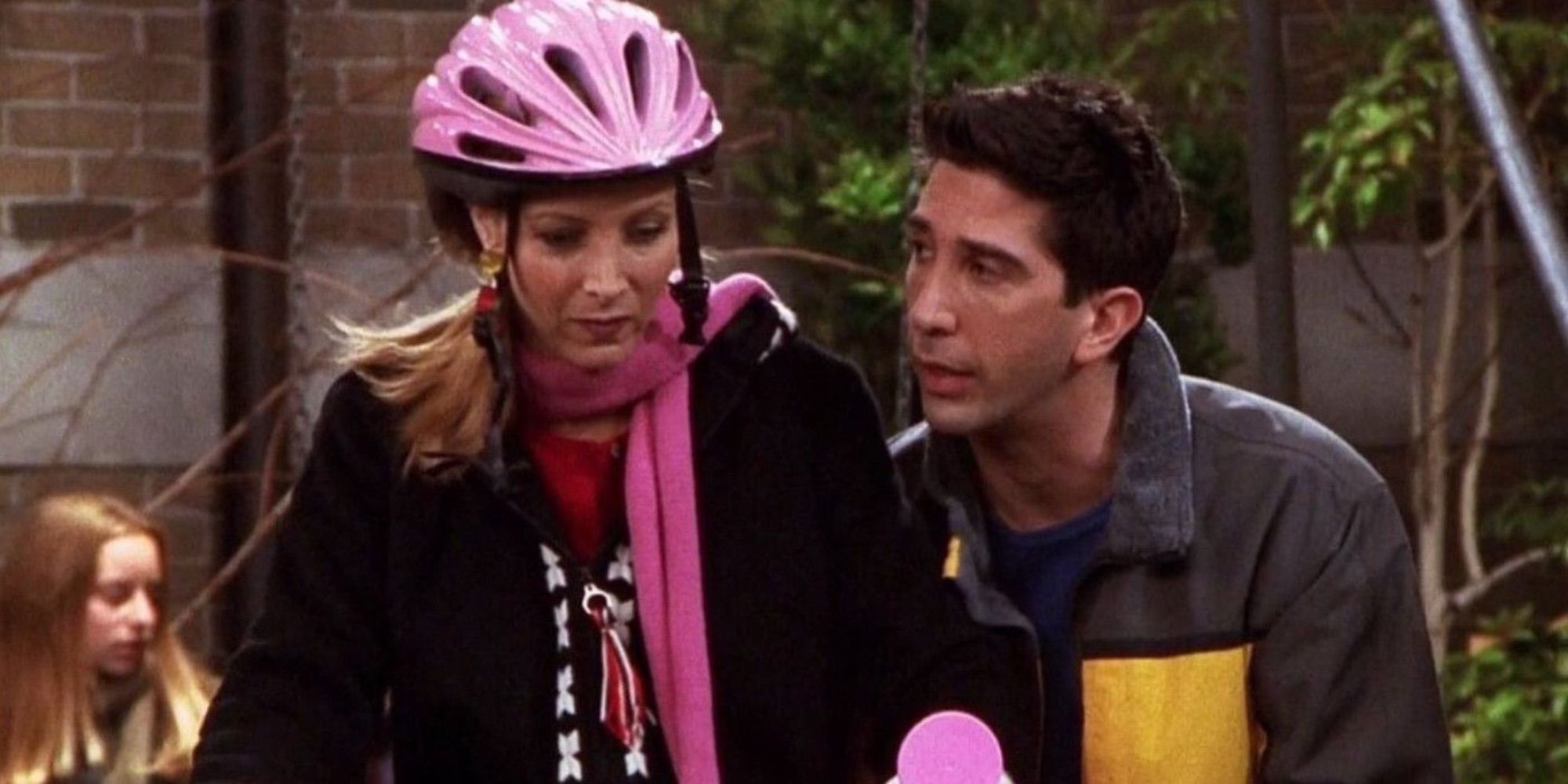 Ross-Buys-Phoebe-Her-First-Bike-Friends