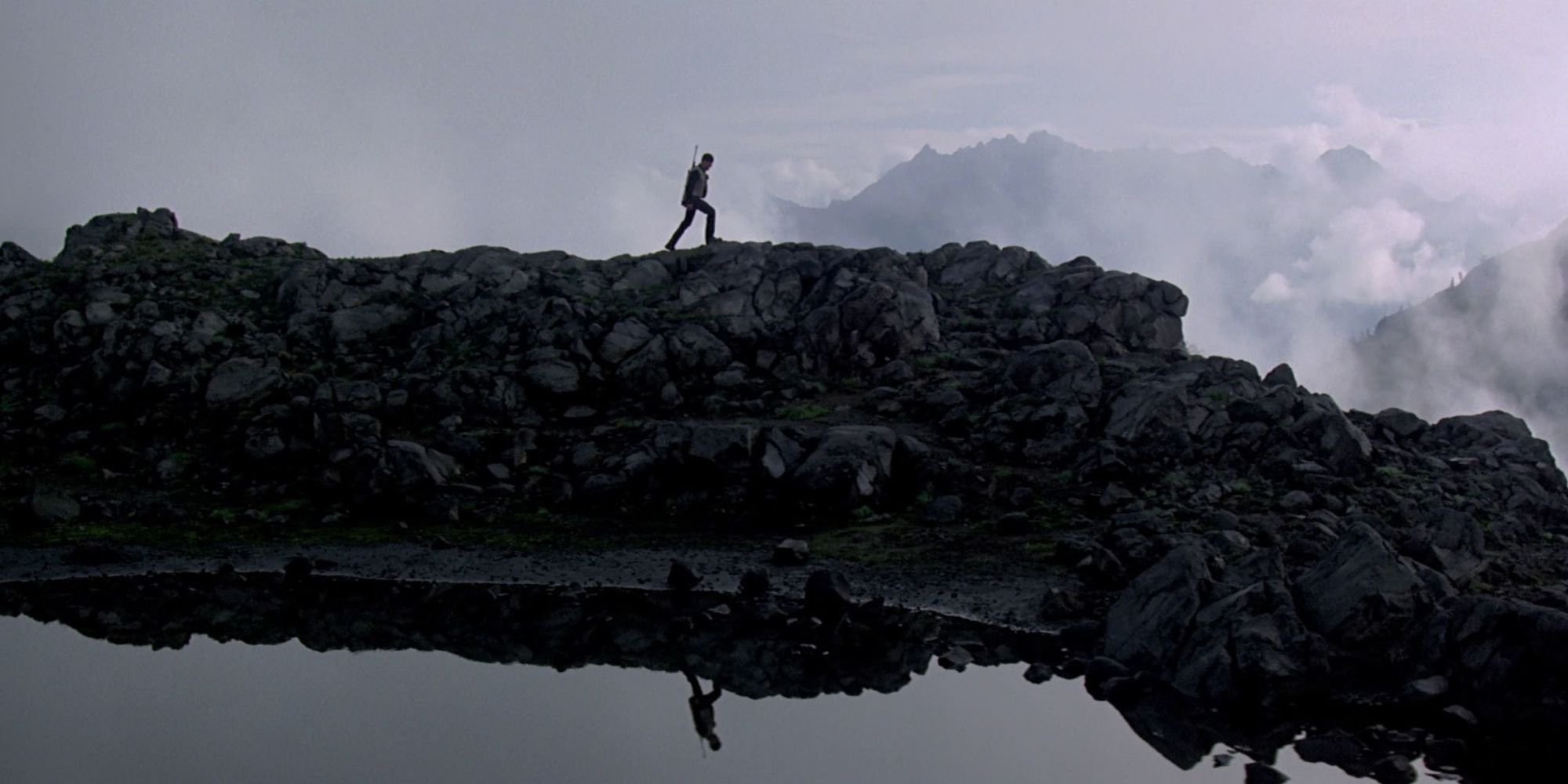 De Niro, The Deer Hunter, lake, reflection, 1978