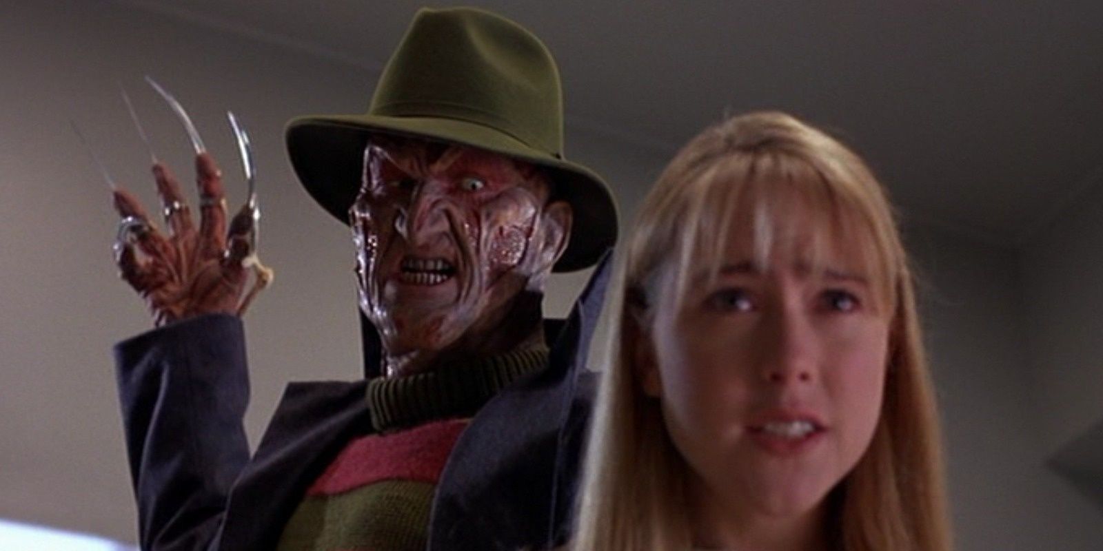 Freddy about to claim a victim in New Nightmare