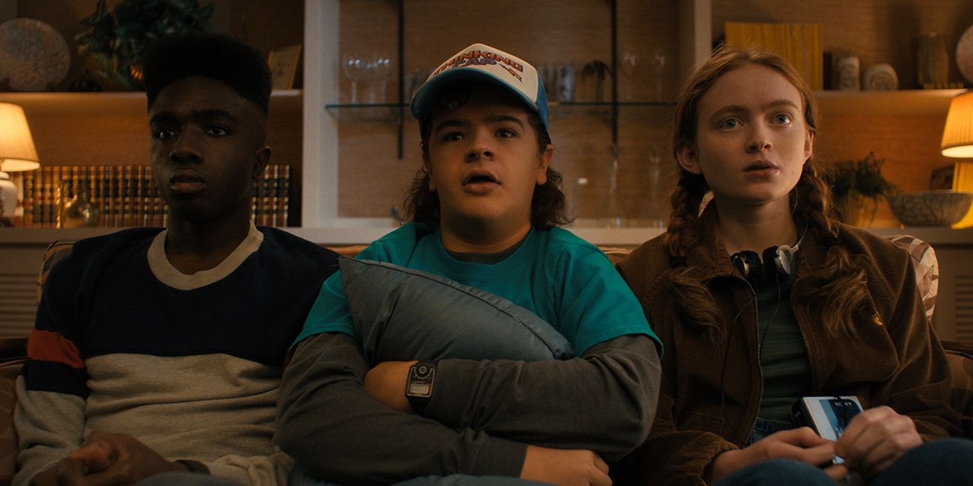 stranger things 4 Sadie Sink Gaten Matarazzo Caleb McLaughlin social