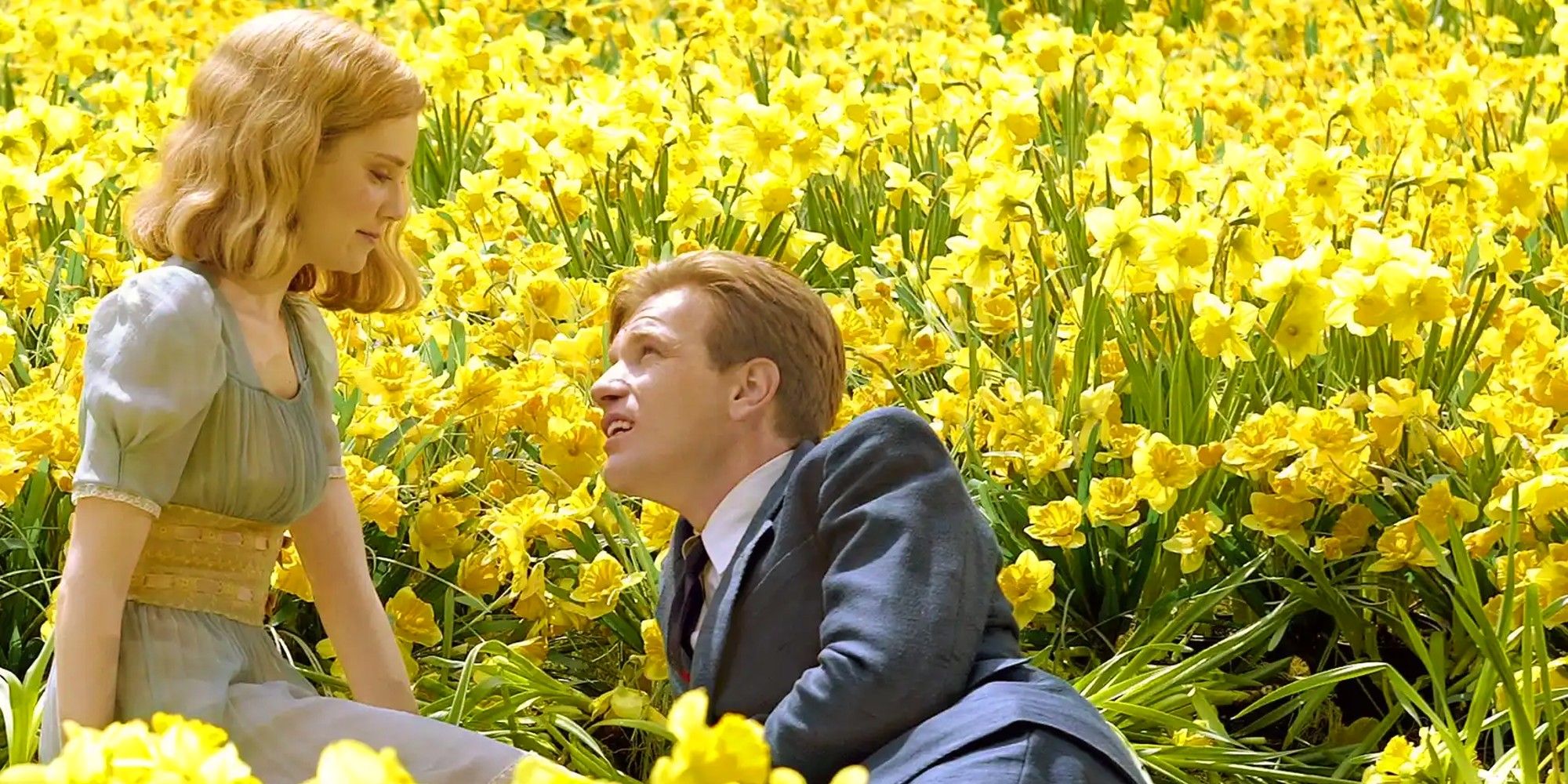Sandra and Edward in the plantation of daffodils