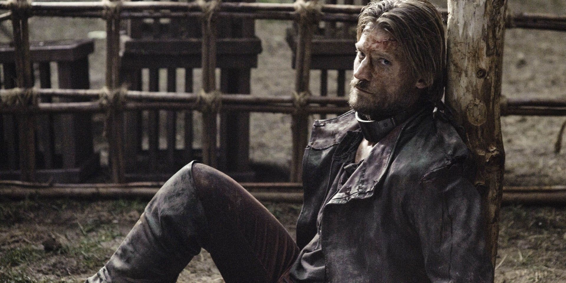 Nikolaj Coster-Waldau as Jaime Lannister imprisoned in Game of Thrones.
