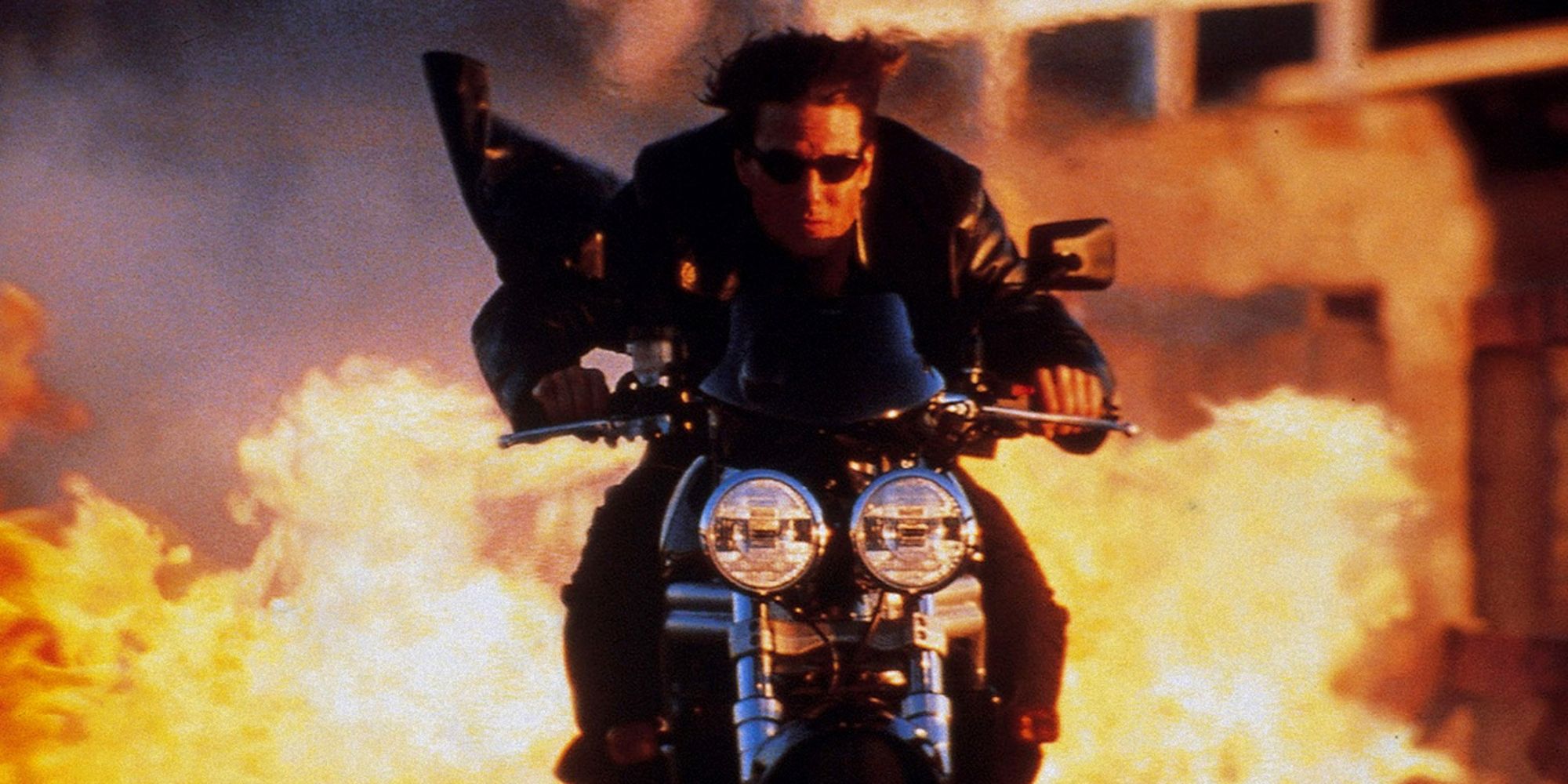 Missão Impossível 2 Tom Cruise em uma motocicleta