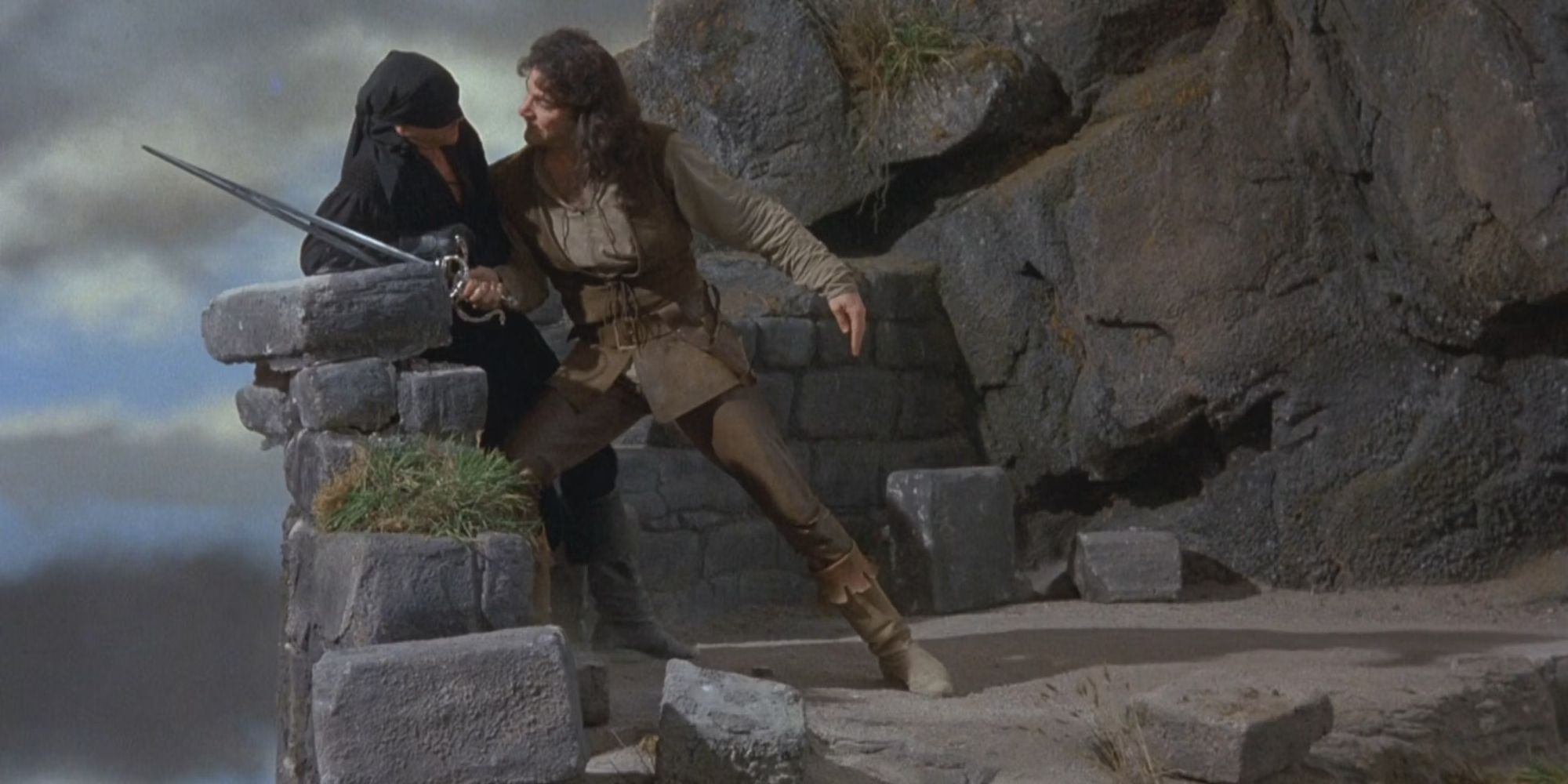 Inigo (Mandy Patinkin) corners Westley (Cary Elwes) during a duel in 'The Princess Bride'
