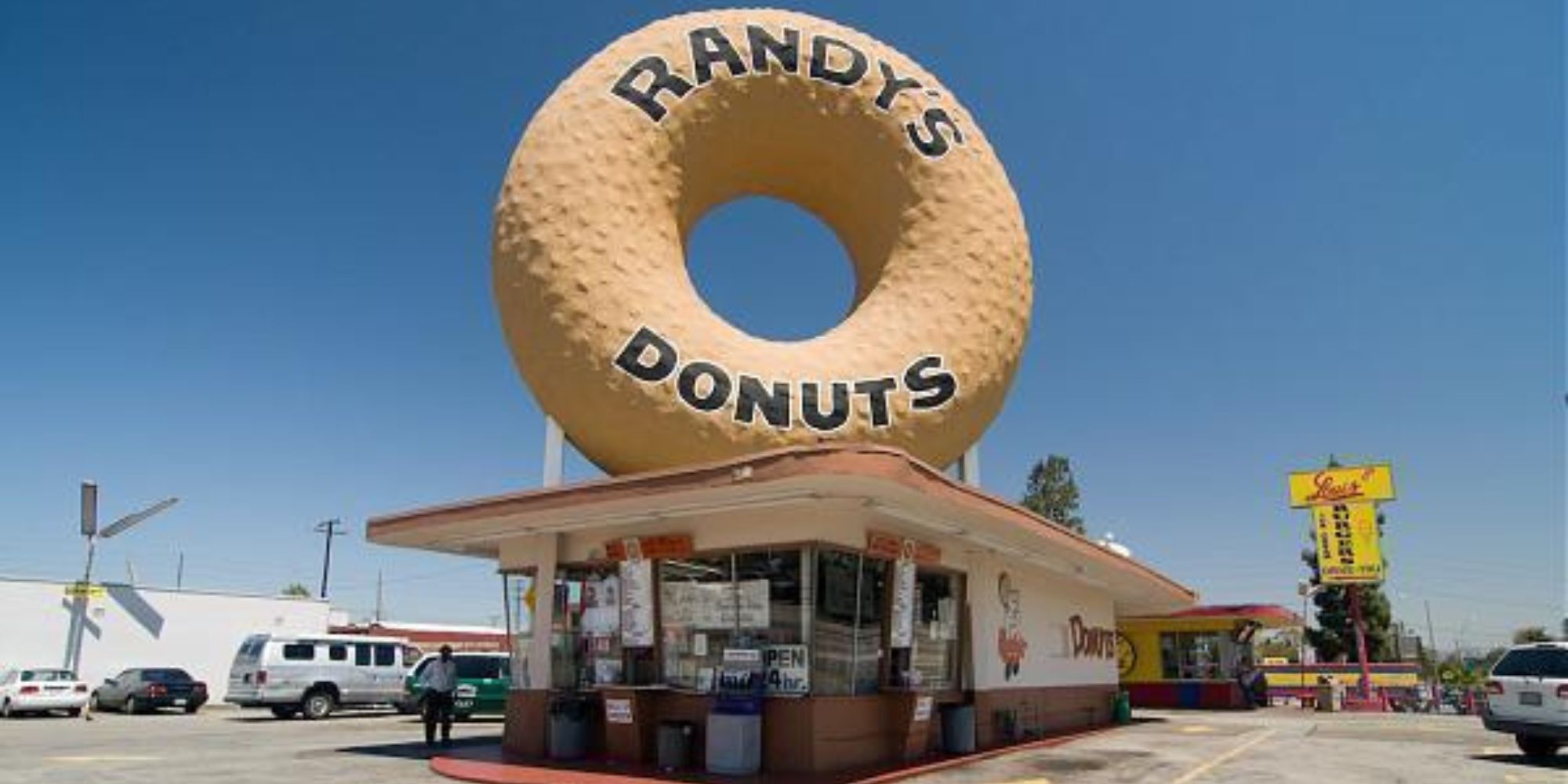 Randy’s Donuts in Los Angeles