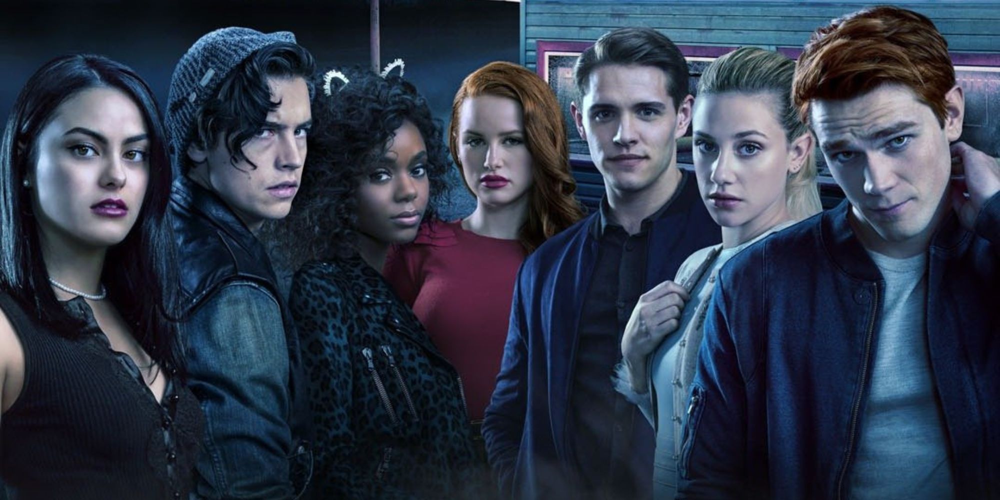 The cast of Riverdale standing together