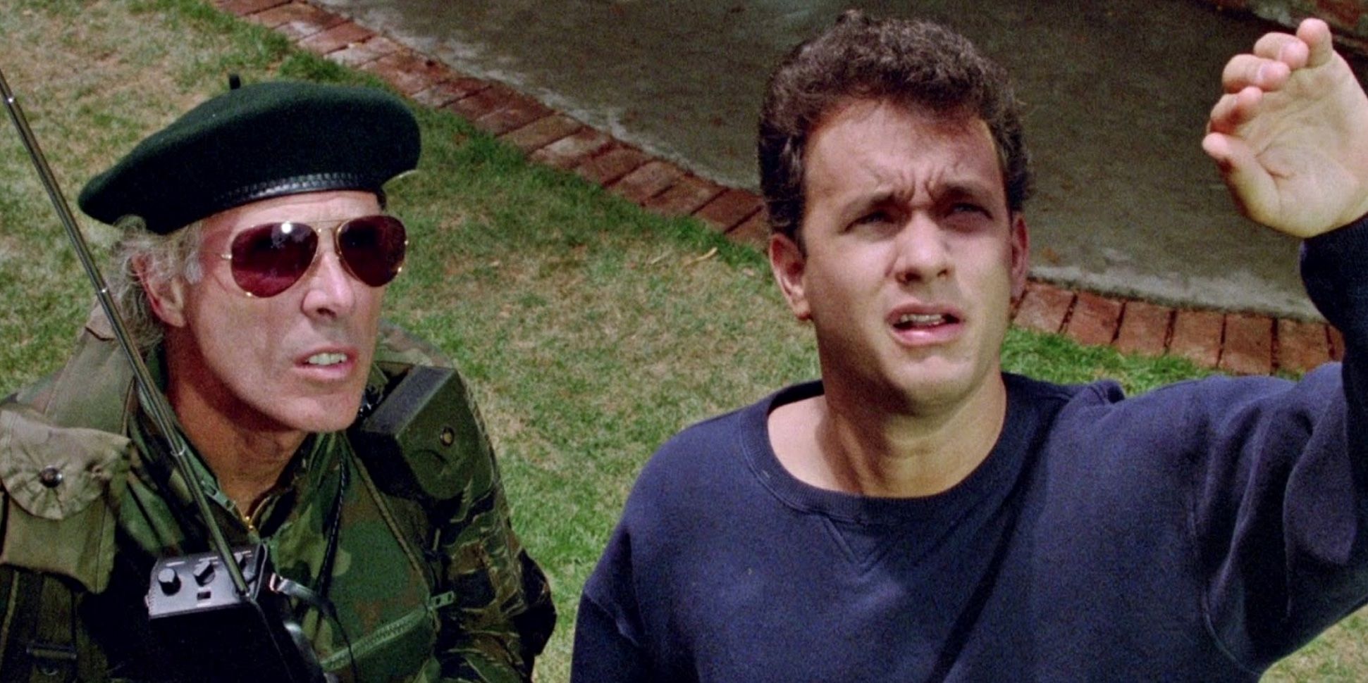 Tom Hanks and Bruce Dern in 'The 'Burbs'