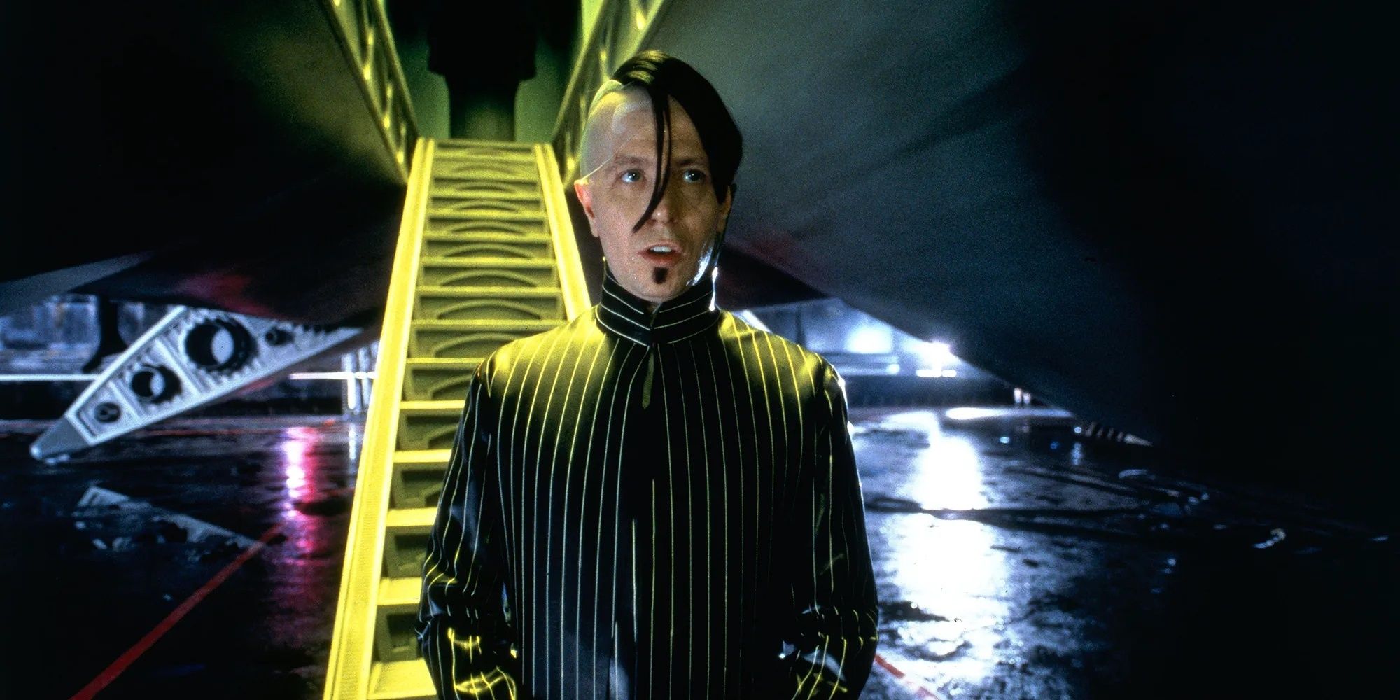 Zorg getting off of his ship in The Fifth Element.