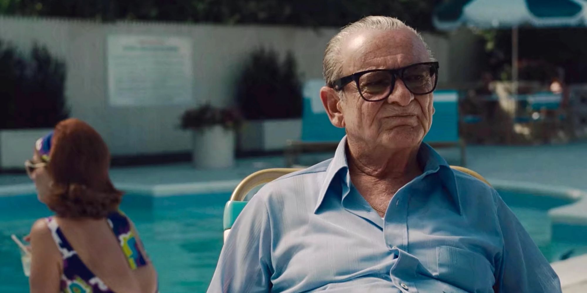 Russell Bufalino (Joe Pesci) sits beside a pool in 'The Irishman' (2019)