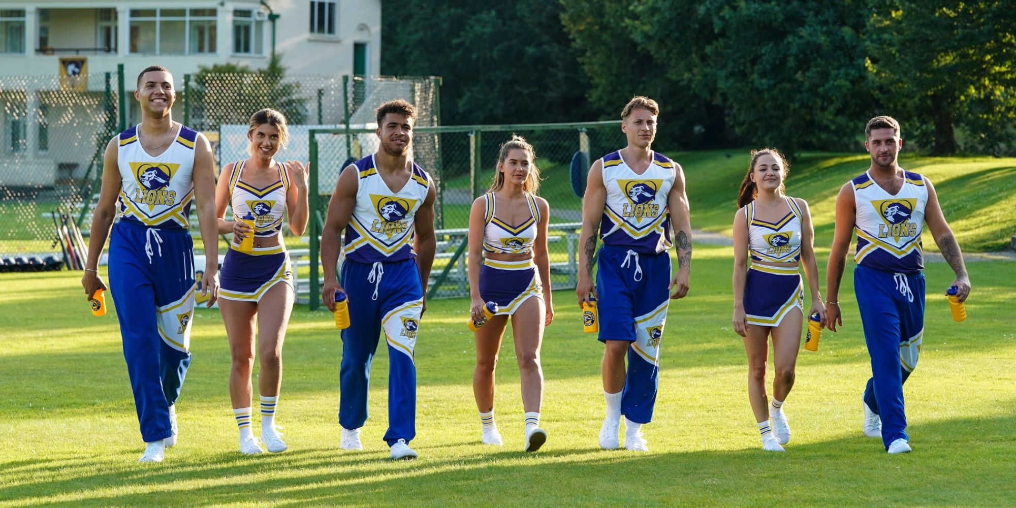 10 Shows Like &lsquo;Love Island&rsquo; To Quench Your Summer Romance Thirst