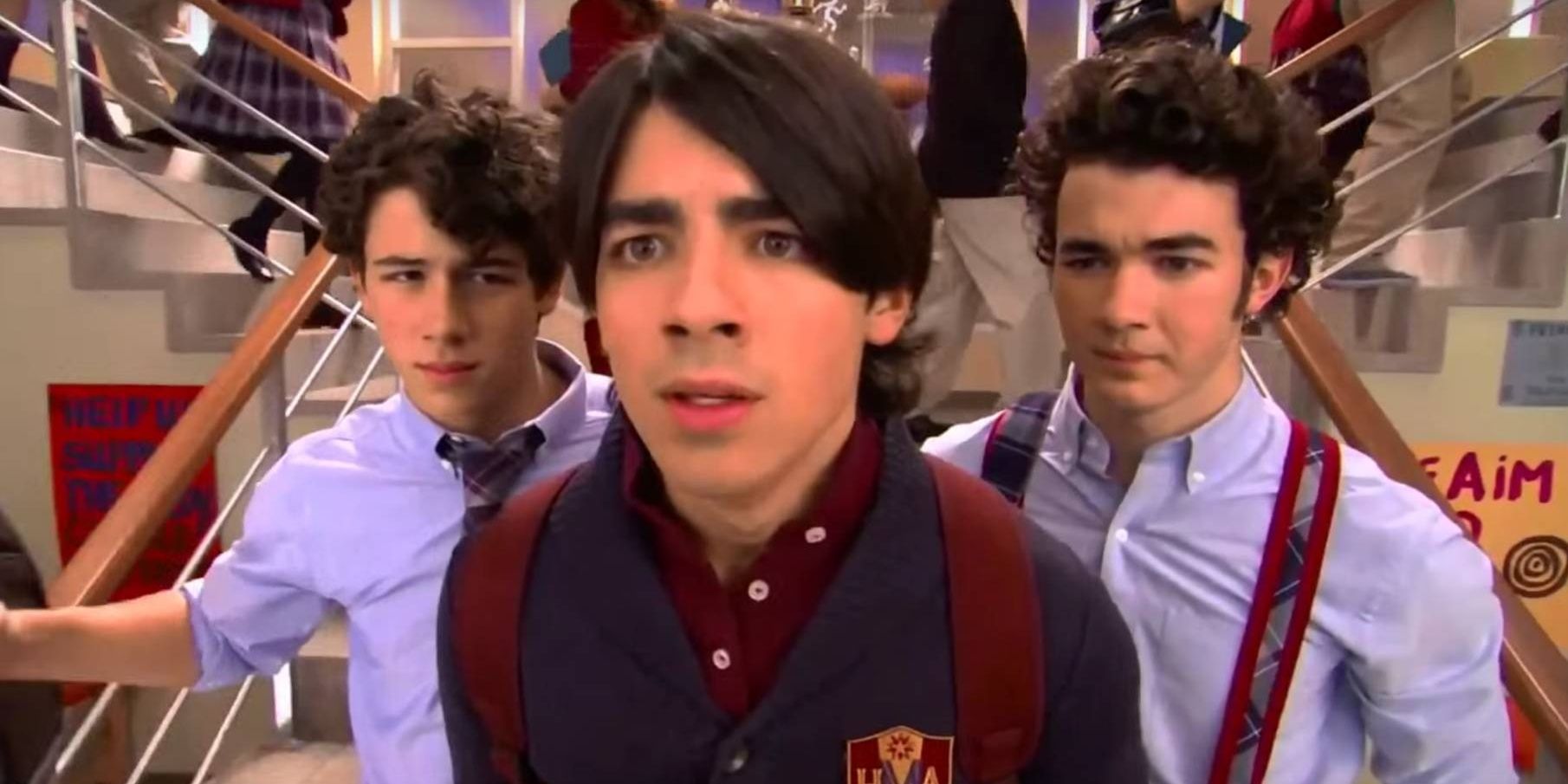 Jonas Brothers looking confused in JONAS