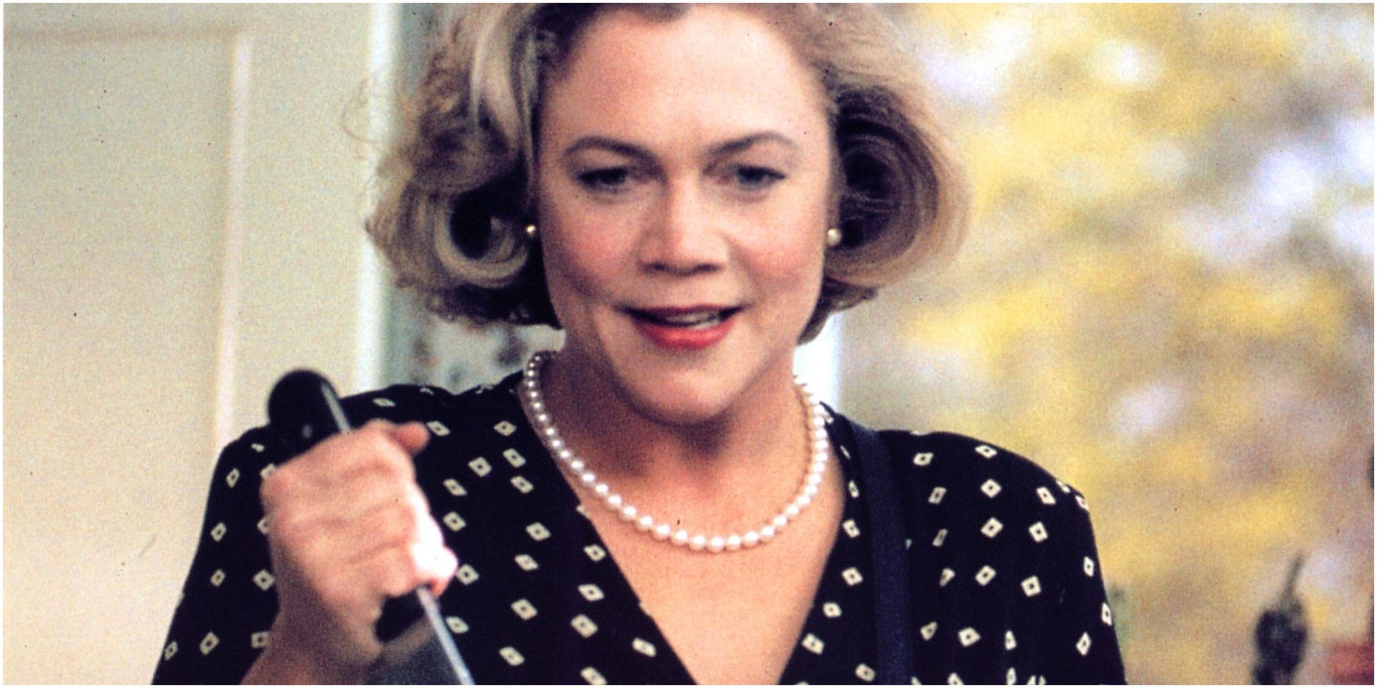 Serial Mom Proved John Waters Could Still Freak Out The Squares