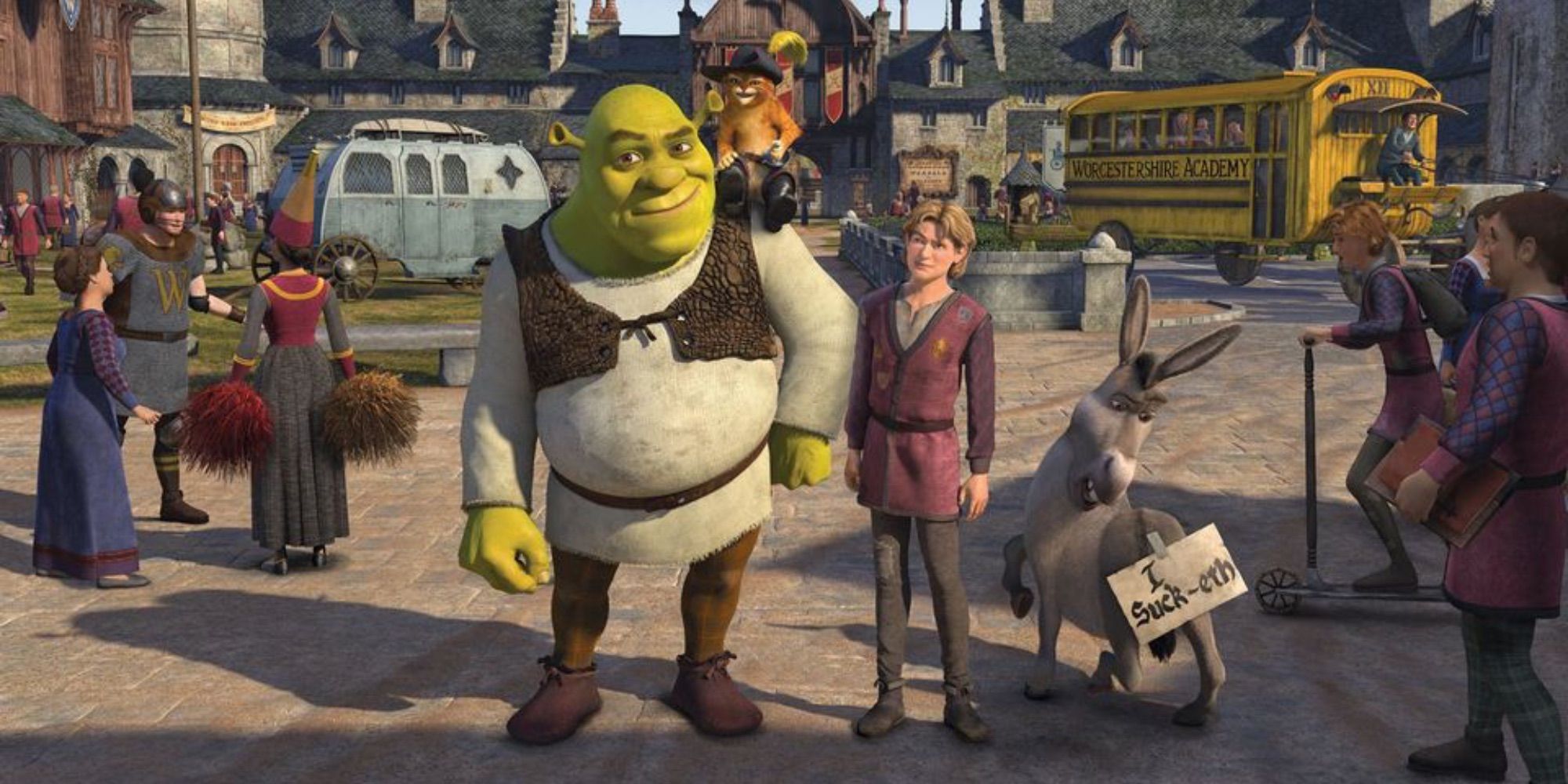Shrek, Artie e Donkey posando juntos e sorrindo em Shrek III