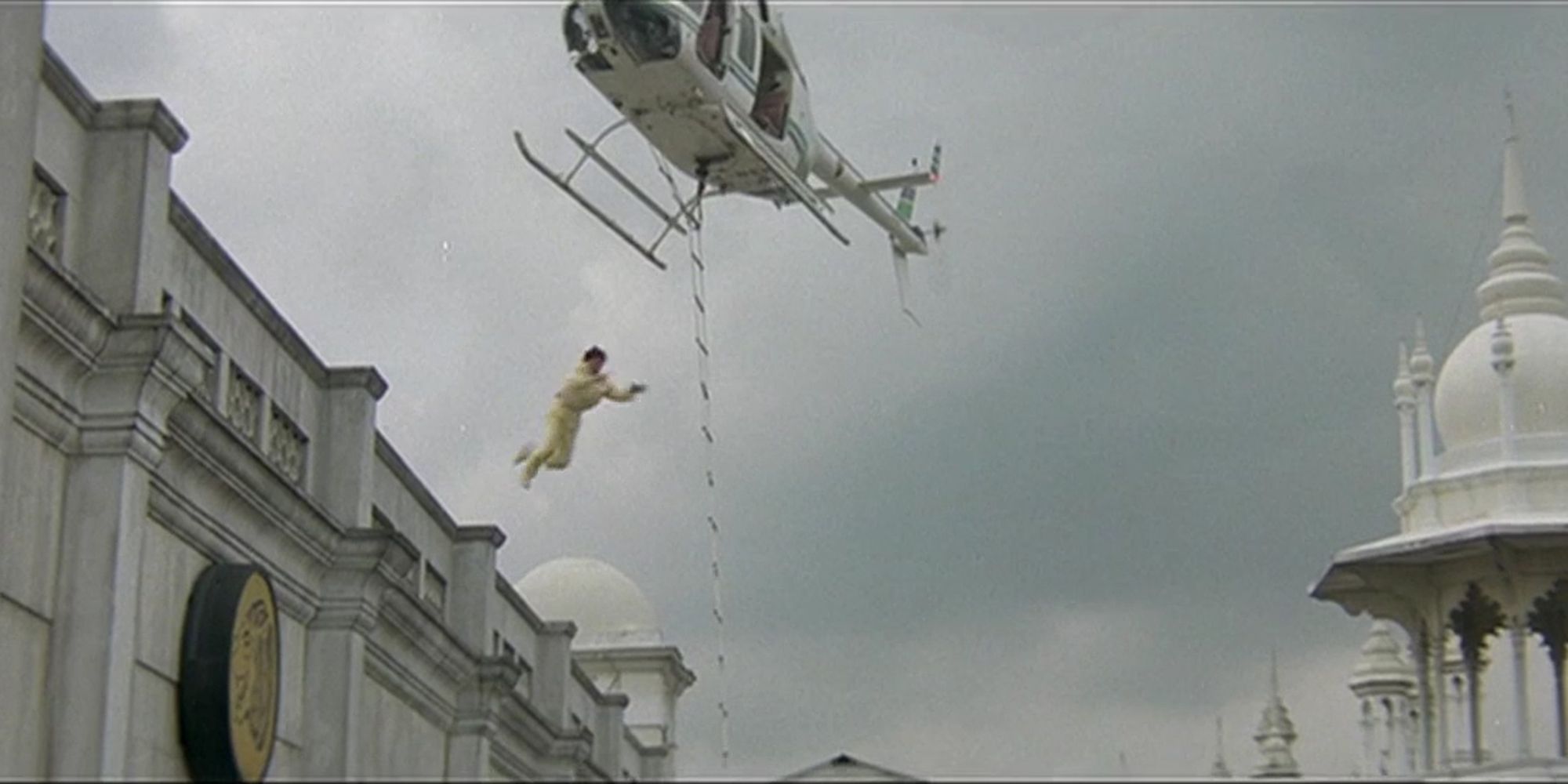 supercop-jackie-chan-helicopter