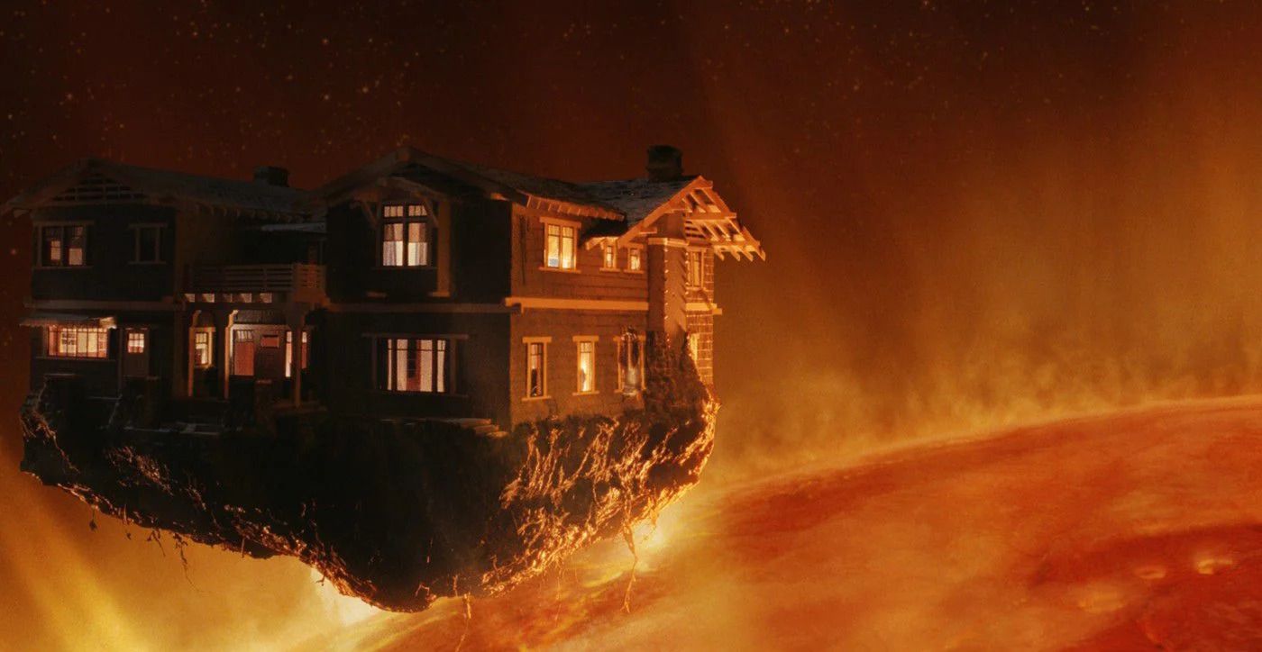 The Budwing house flies by the sun in 'Zathura: A Space Adventure' (2005)
