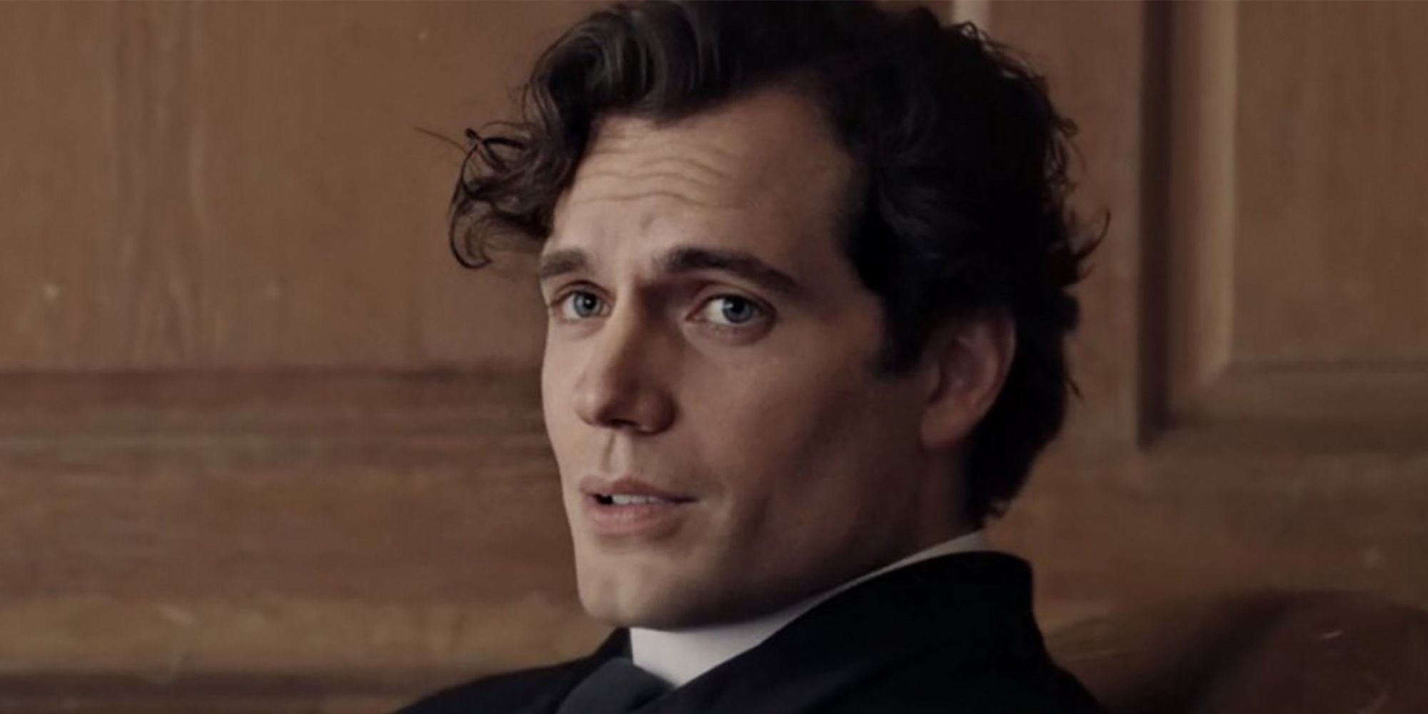 Henry Cavill to star in 'ungentlemanly' WWII Black Ops film