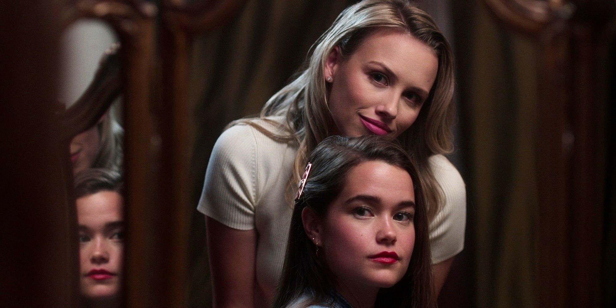 Two girls looking at the mirror in &lsquo;First Kill&rsquo;