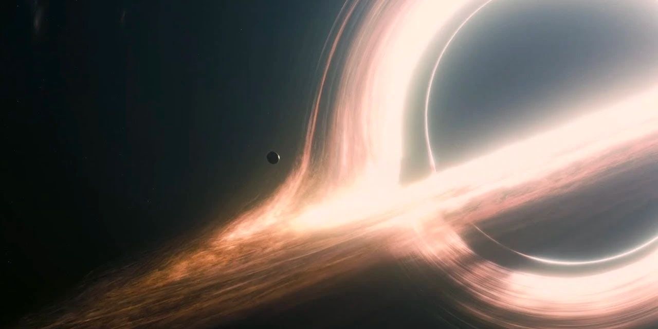 A planet in orbit around a supermassive black hole in 'Interstellar' (2014)