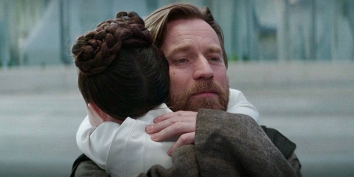 Obi-Wan hugs young Leia in Obi-Wan Kenobi