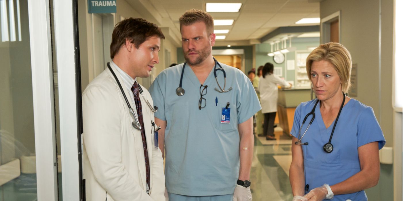 Edie Falco, Stephen Wallem, and Peter Facinelli in Nurse Jackie