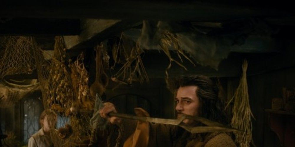 Bard the Bowman với Black Arrow The Hobbit