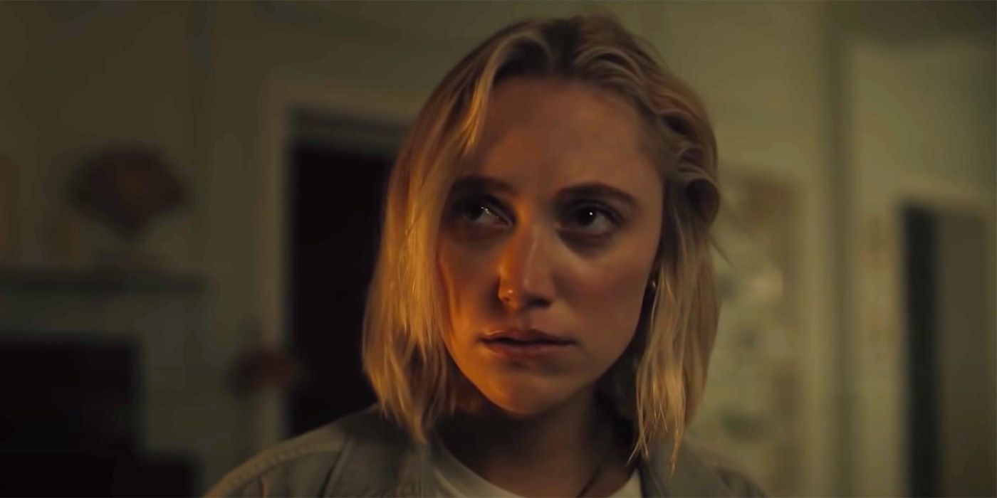 THE WATCHER MAIKA MONROE