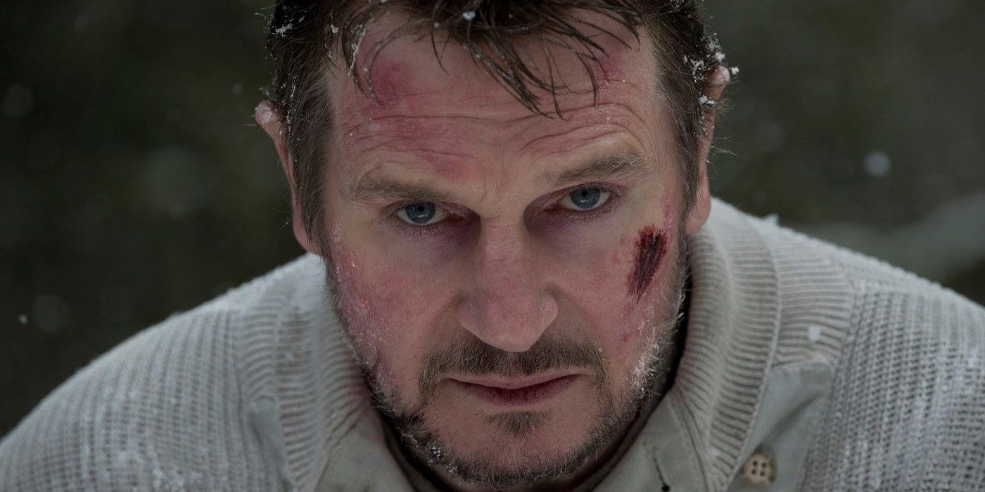 Liam Neeson dalam The Grey.