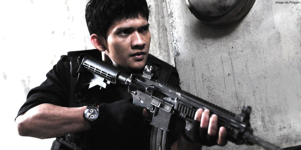 Iko Uwais as Rama in The Raid Redemption