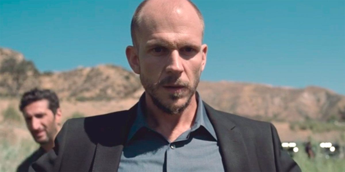 Karl Strand (Gustaf Skarsgard) standing in the desert in HBO's, Westworld (2018)