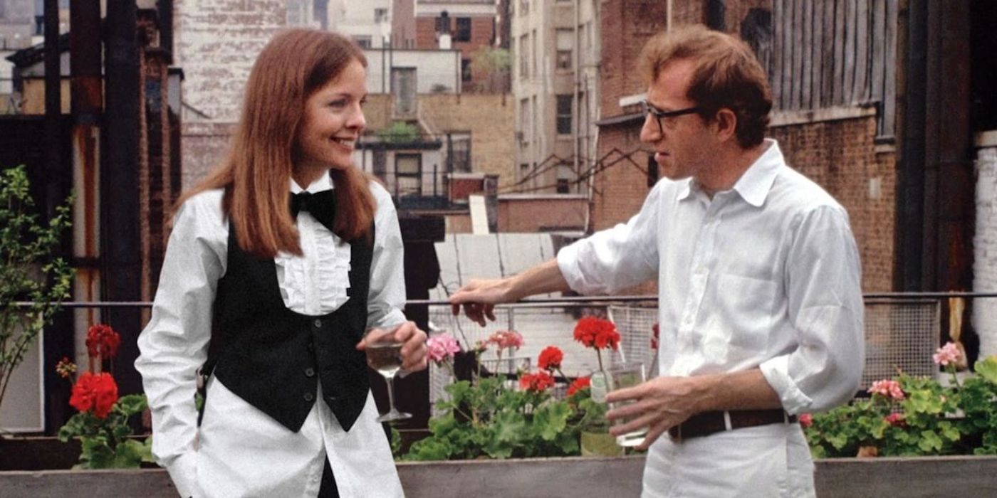 Annie and Alvy talking on a balcony in Annie Hall