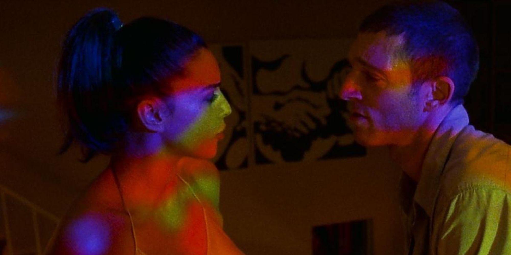 Monica Bellucci dan Vincent Cassel dalam Irreversible (2002)